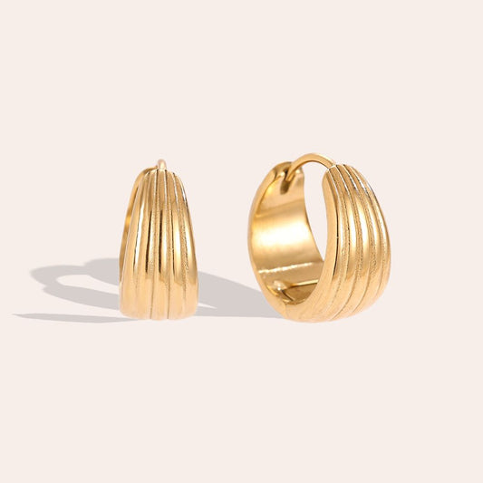 Ohrring line hoop mini