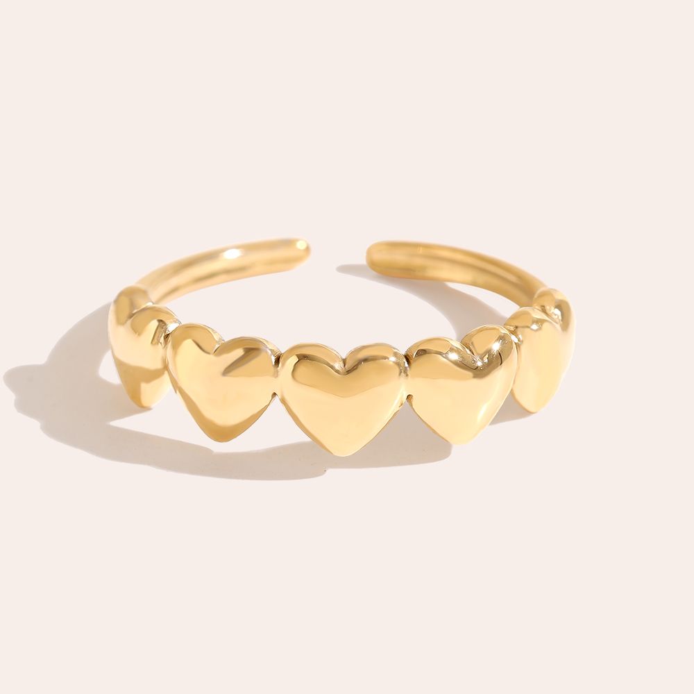 Five Hearts Ring